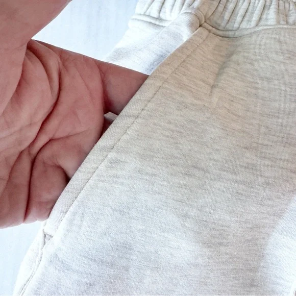 SPANX New Brushed AE Straight Legging in Heather Cream NWT Size S - Picture 7 of 16